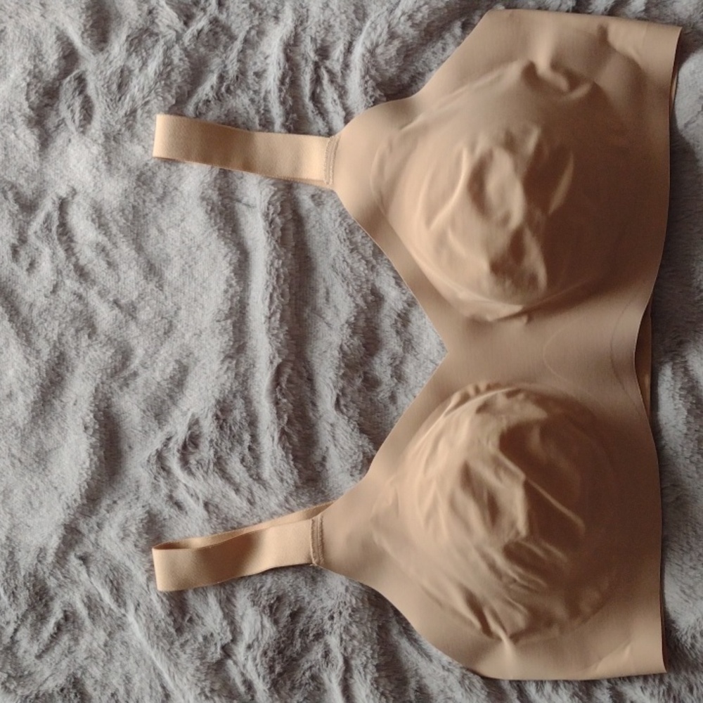 3/$30💜 KNIX WIRELESS BRA, EUC, SIZE4